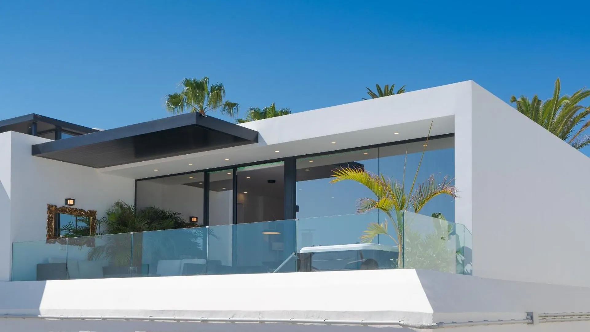 Appartement Luxury Ocean View Retreat 2Bedroom Apt With Jacuzzi Puerto del Carmen