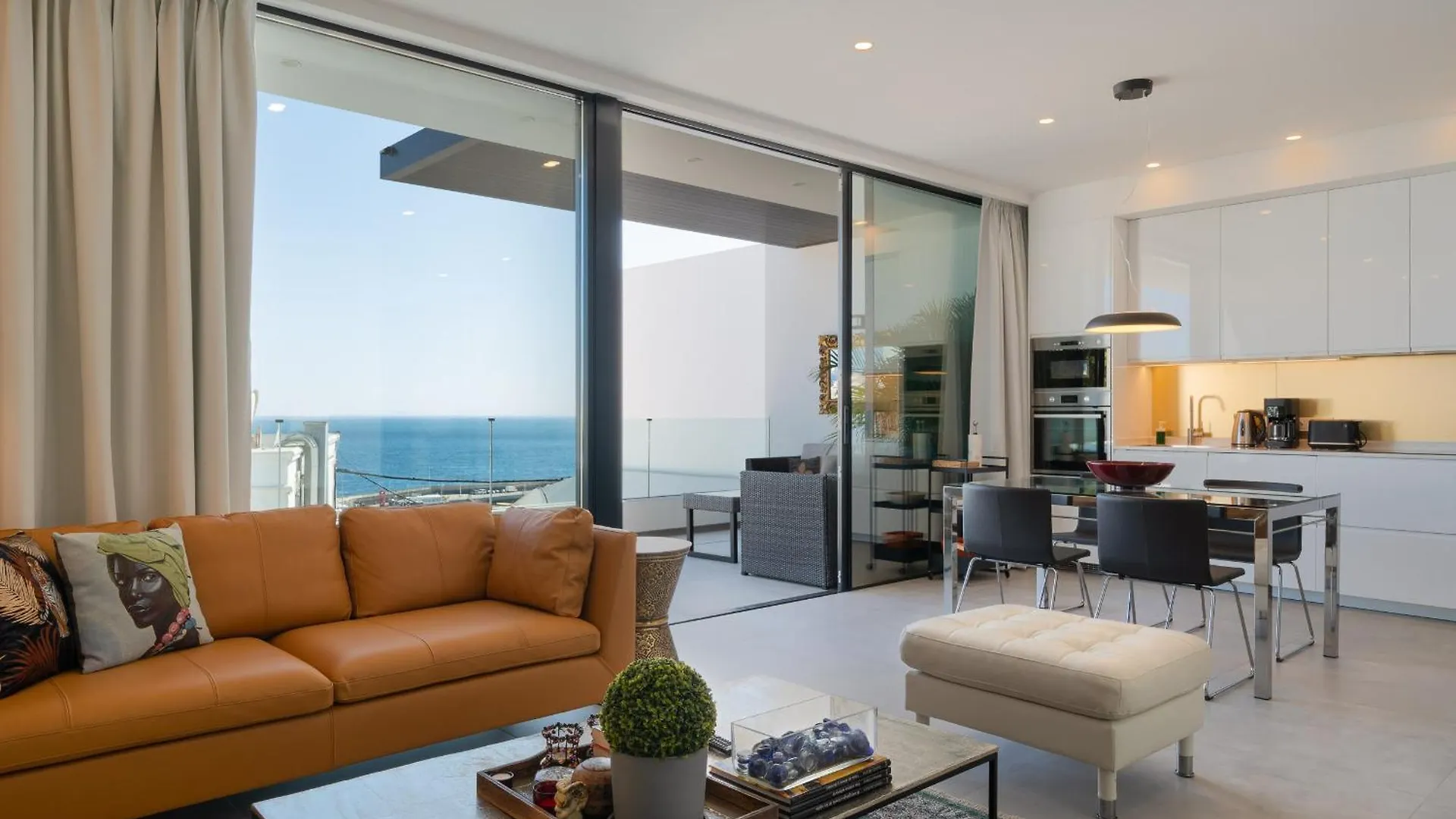 פוארטו דל כרמן Luxury Ocean View Retreat 2Bedroom Apt With Jacuzzi דירה פוארטו דל כרמן